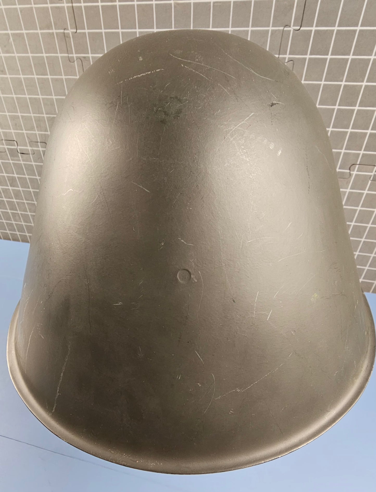 EAST GERMANY MILITARY HELMET