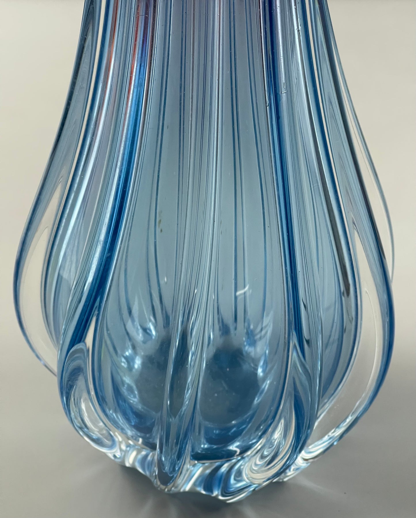 MCM MURANO GLASS VASE LARGE & HEAVY