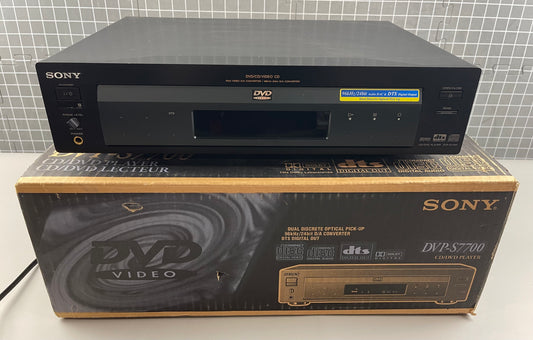 SONY DVP-S7700 CD/DVD PLAYER W/ REMOTE